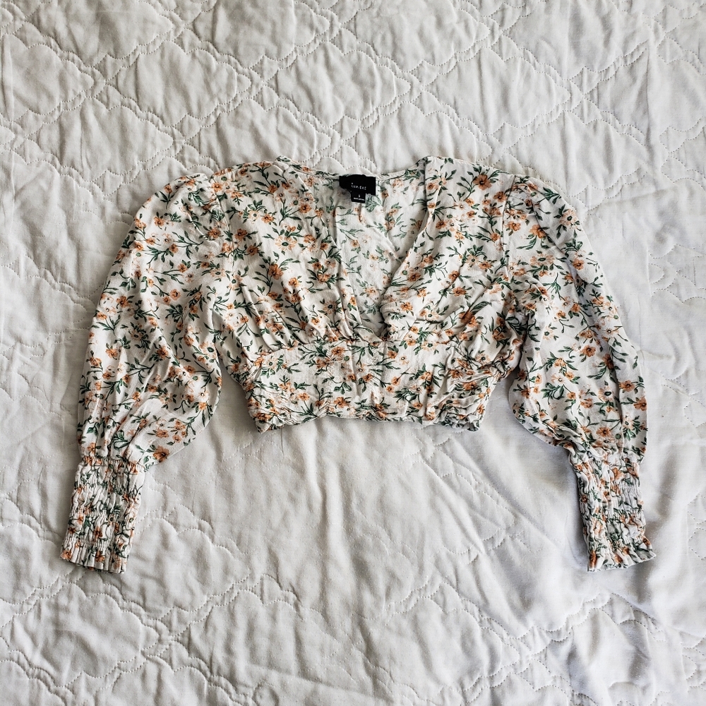 Coquettegirl Small Crop Top Ditsy Flora V Neck Long Sleeve Fitted Elastic Waist